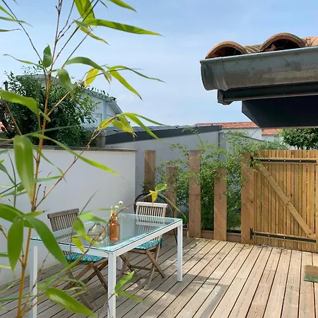 Cosy Proche Plages Apartman